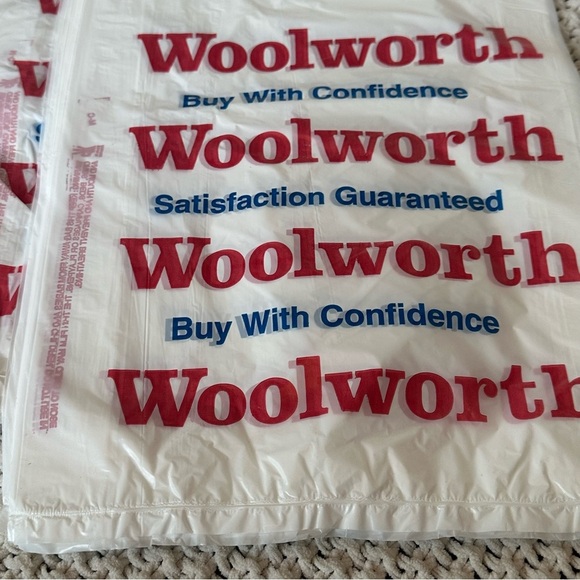 Vintage Unused Woolworth 10x2x15 White Plastic New Shopping Bags Lot 25 - Picture 2 of 7